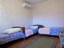 Отдых в Крыму, Каменское объявление