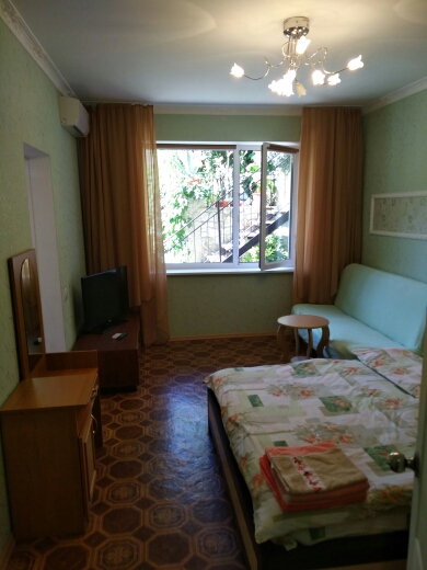 Отдых в Крыму, Алушта