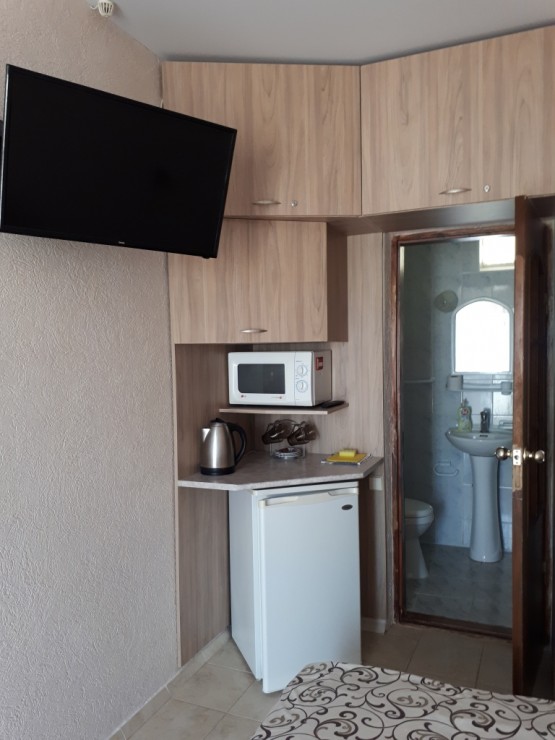 Отдых в Крыму, Любимовка