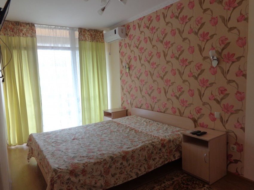 Отдых в Крыму, жилье в Штормовом
