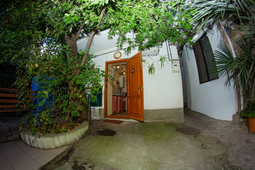 Отдых в Крыму, жилье в Ялте