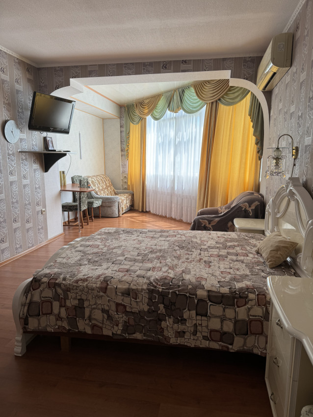 Отдых в Крыму, Алушта